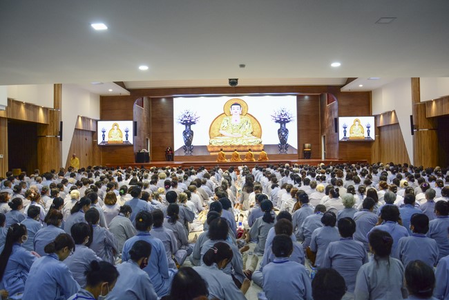 Dharma Talk “Peaceful place to stop ” – The 96th Seven-Day Retreat